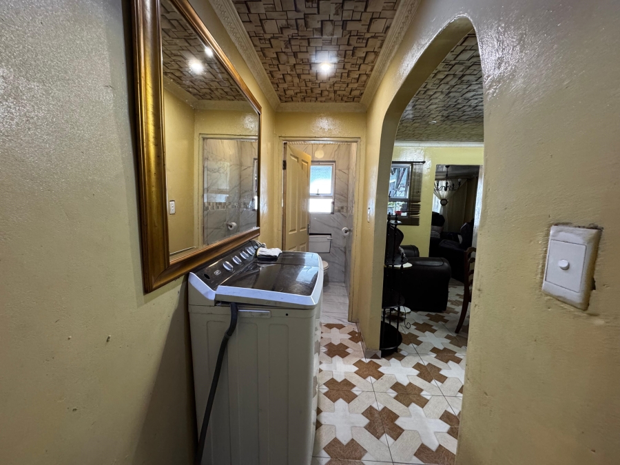 3 Bedroom Property for Sale in Sunset Glen Western Cape